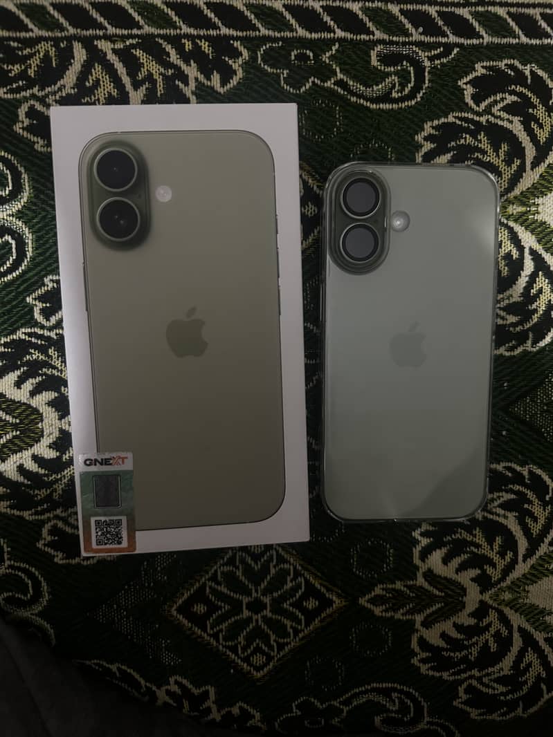 Apple iPhone 17 6