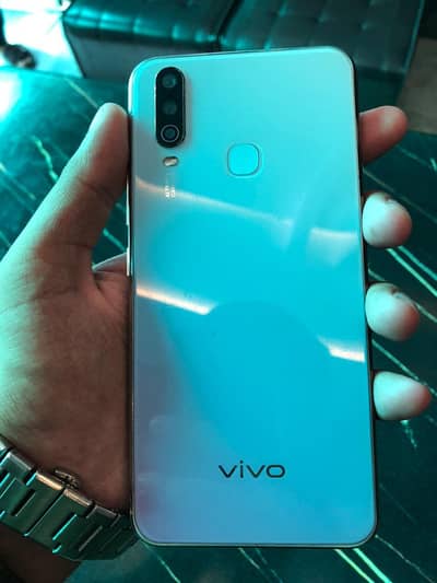 Vivo Y17