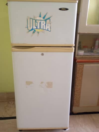 Small size refrigerator (non inverter)