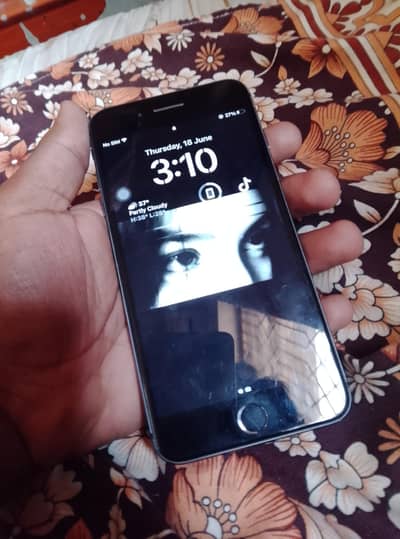 Apple iPhone 8 Plus