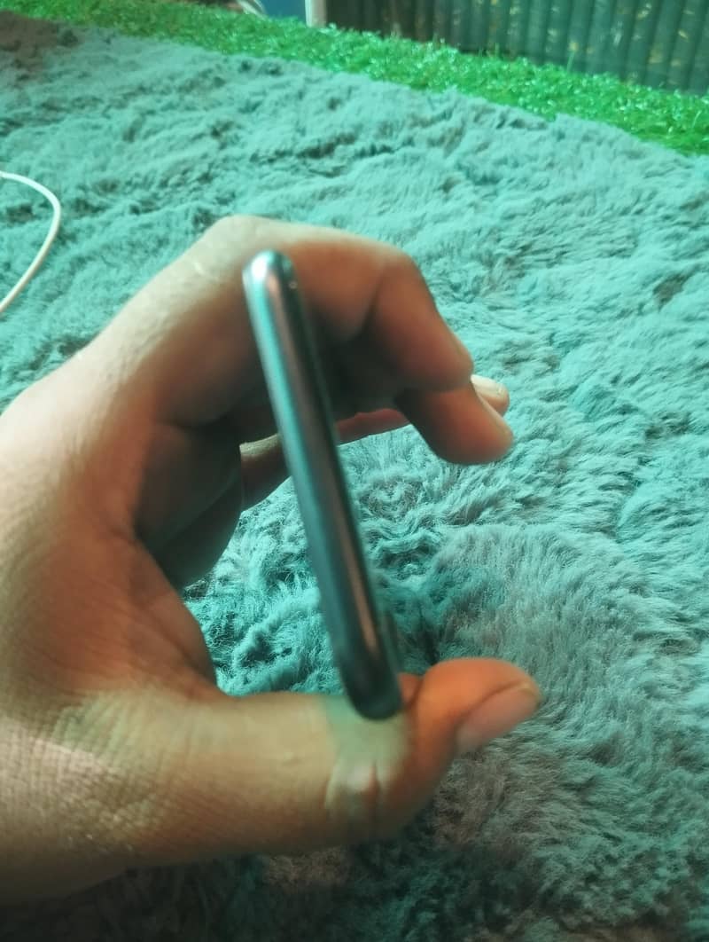 Apple iPhone SE 4