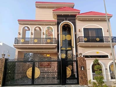 Highly-coveted Corner 10 Marla House Is Available In Citi Housing Society For sale