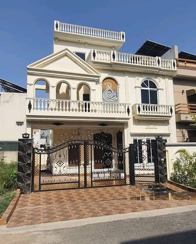 Unoccupied Prime Location House Of 10 Marla Is Available For sale In Citi Housing Society
