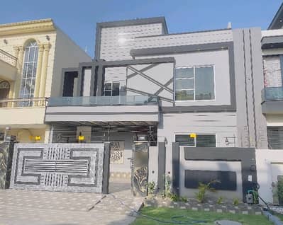 Prime Location 10 Marla House For sale In The Perfect Location Of Citi Housing Society