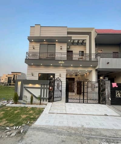 Buy Prime Location 5 Marla House At Highly Affordable Price