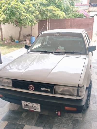 Nissan Sunny 1987