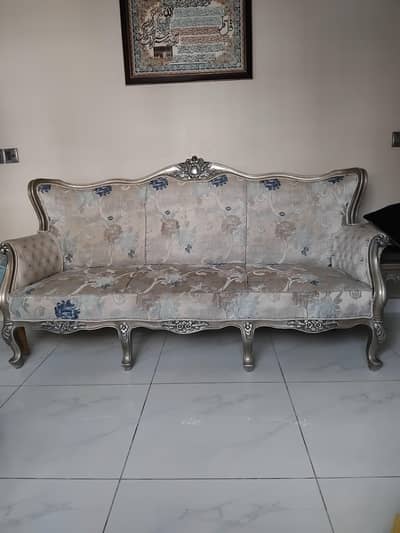 5 seater sofa set with 2 side tables & centre table