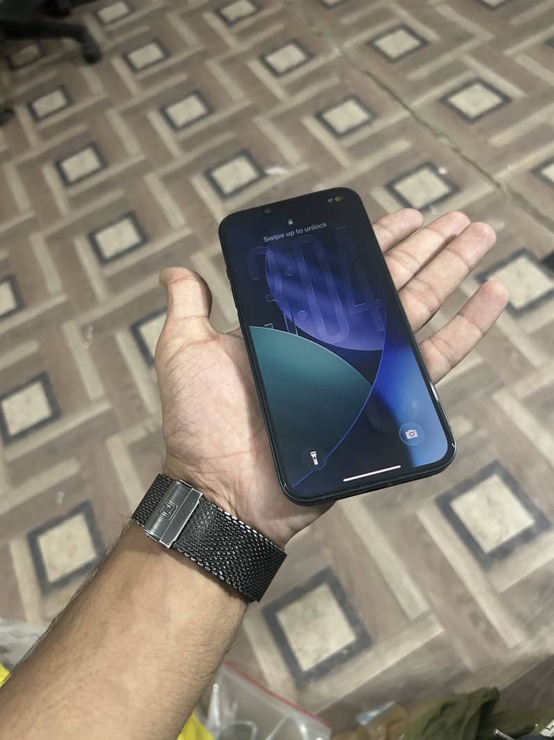 Apple iPhone 14 7