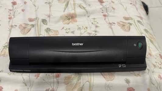 Brother Dsmobile 700D scanner