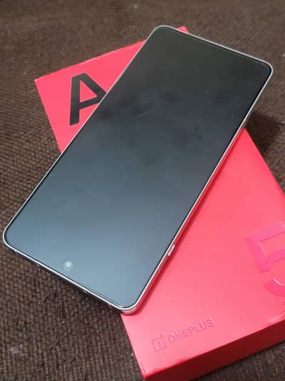 OnePlus Ace 5 13R