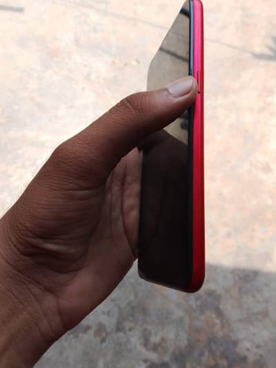 OPPO A1k mobile with original box 2gb 32gb