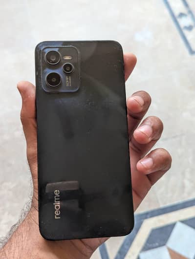 Realme C35