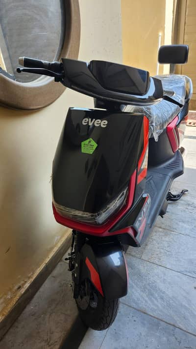 Evee GenZ | Model 2026 | Mint Condition | Applied For
