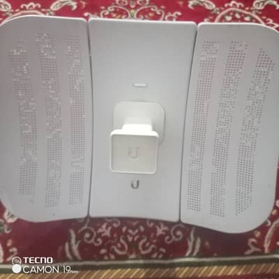 Ubiquiti LiteBeam M5 Wireless Access Point