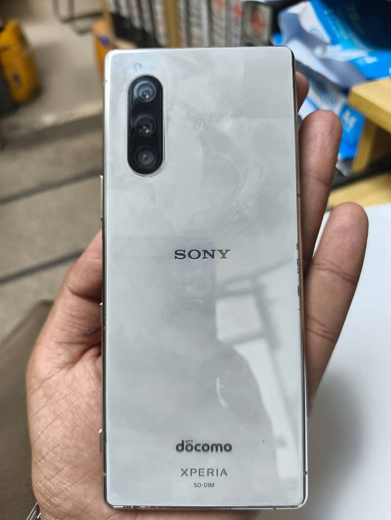 Sony 5 4