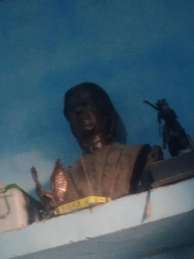 Imran Khan Statue