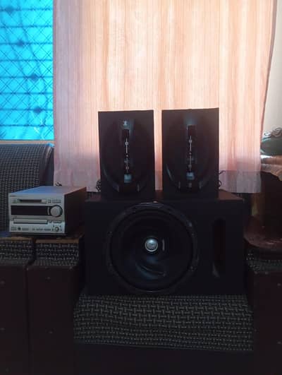 Kenwood Sound System with Amplifier & Powerful