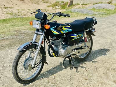 Honda cg125 black coulor 1500 km driven ppf on all bike