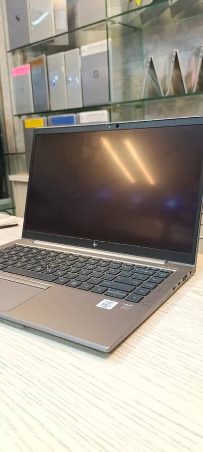 Hp z book Core i5 10th Generation  8gb ram DDR 4 Touch screen