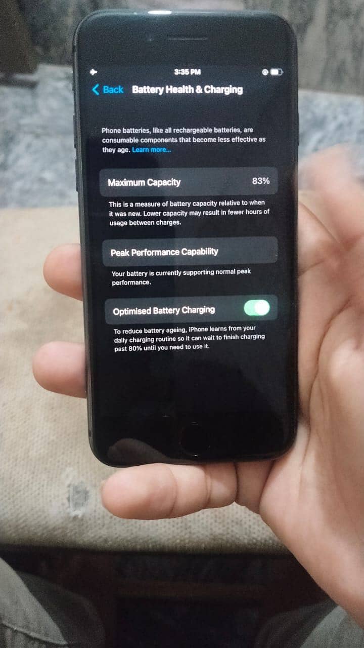 Apple iPhone 8 1