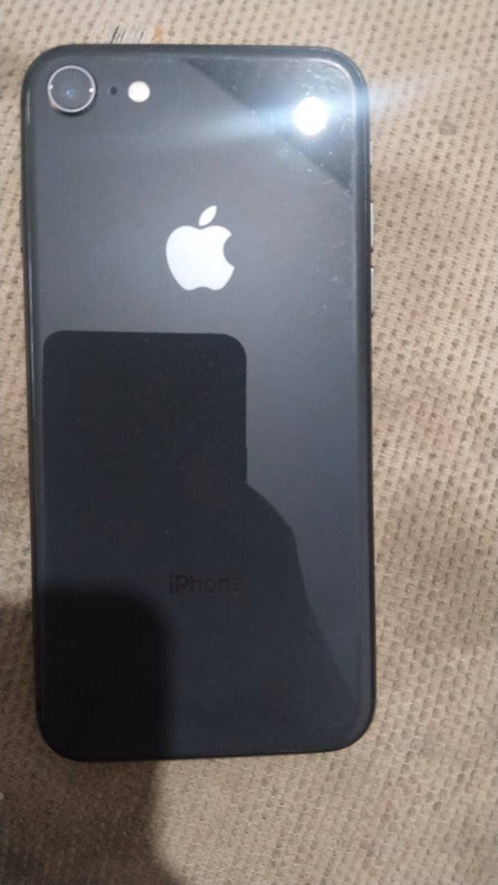 Apple iPhone 8 2
