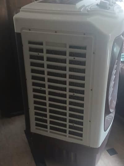 air cooler in good condition - perfect for summer