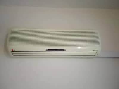 LG Split AC