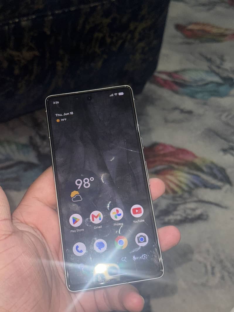 Google Pixel 7 4