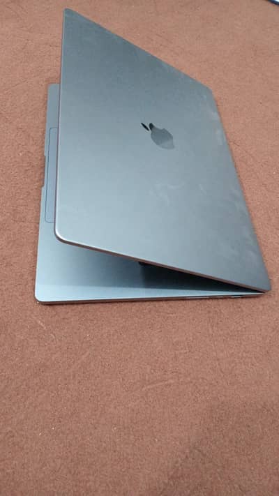 MacBook Pro 16 M1 Pro A2485 - 16/512GB (Minor Screen Line - Cheap)
