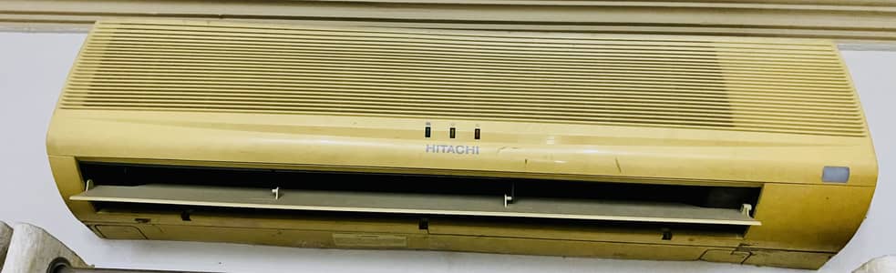 Hitachi 1.5 Ton AC – Excellent Cooling – Working Condition