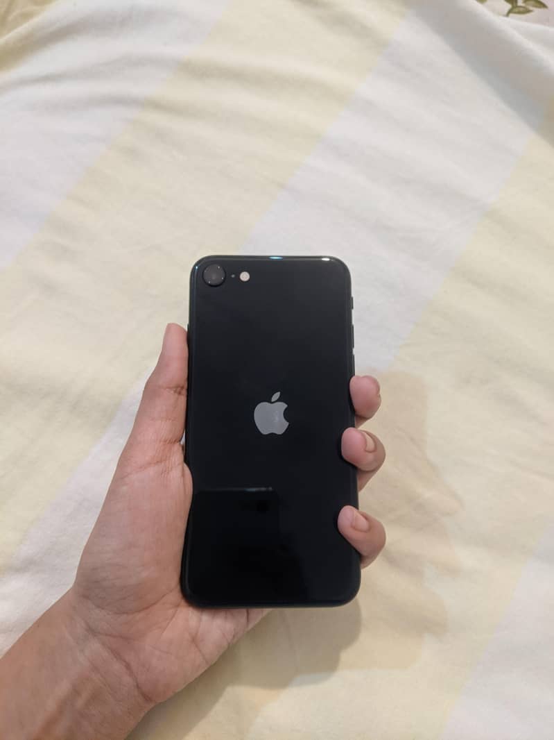 Apple iPhone SE 0