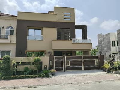 10 Marla Brand New And Modren House
