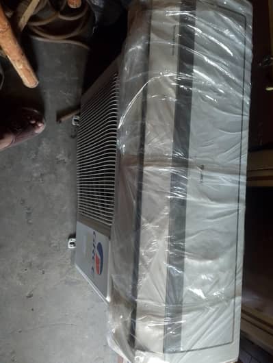 Gree ac model G10 All ok sale price 60k