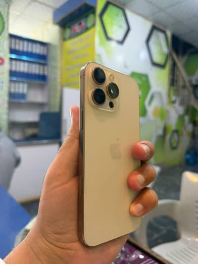 Apple iPhone 16 Pro Max