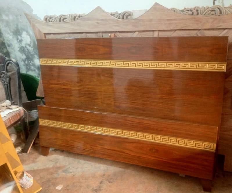 شاندار آفر! پرانا بیڈ لائیں اور نیا لے جائیں 30% ڈسکاؤنٹ کے ساتھ 4