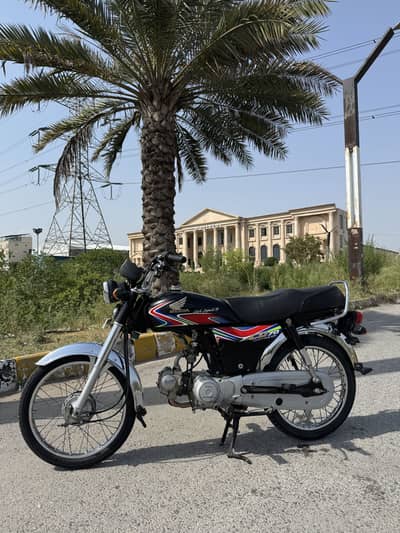 Honda CD 70 2017 Model Black | Original Condition | Complete Documents