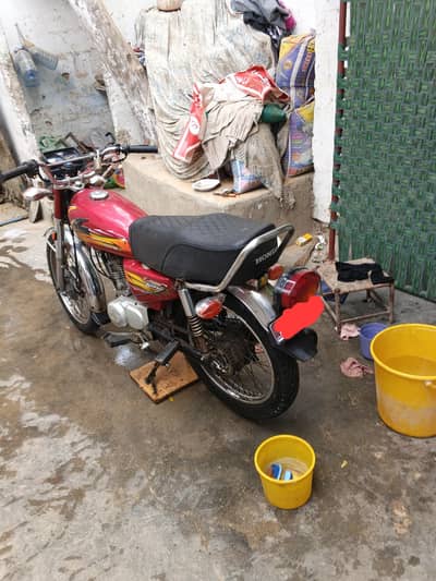 cg125