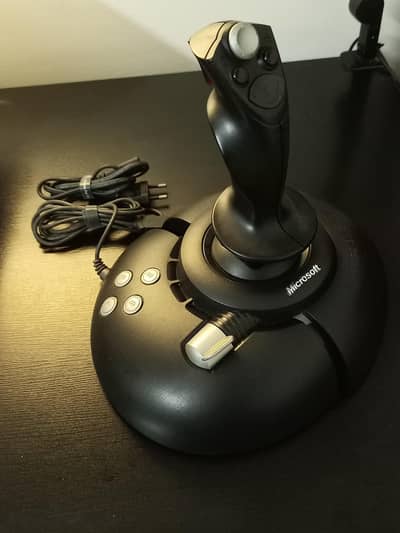 Microsoft force feedback 2 Joystick