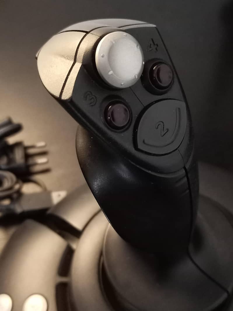 Microsoft force feedback 2 Joystick 1