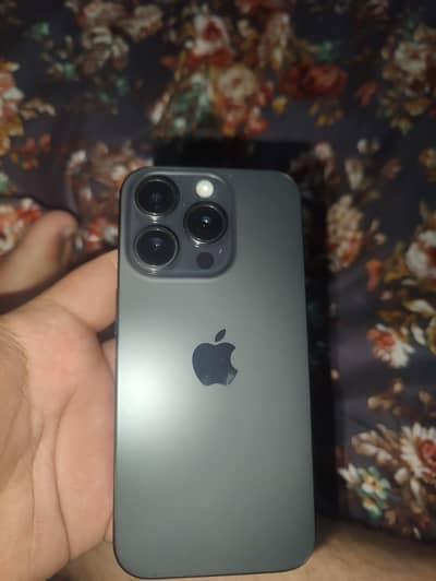Apple iPhone 15 Pro