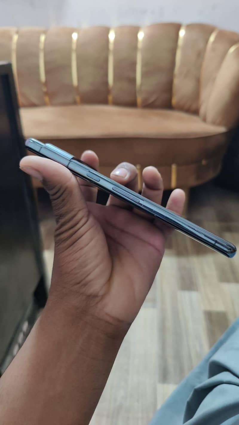Google Pixel 7 Pro 2