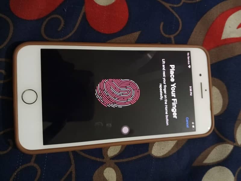 Apple iPhone 7 Plus 2
