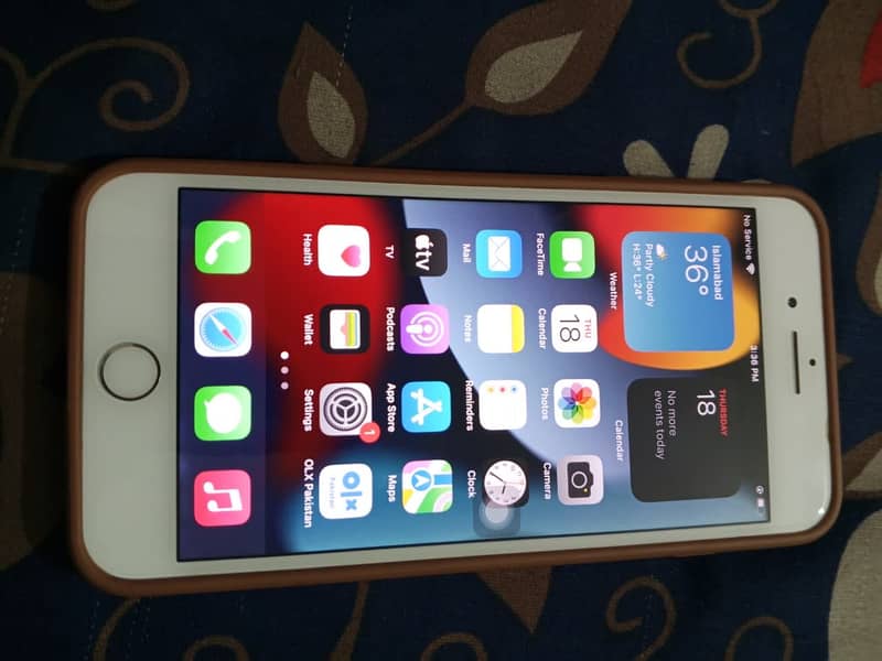 Apple iPhone 7 Plus 3