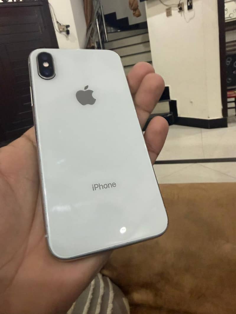 Apple iPhone X 0