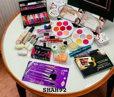 20 in 1  Makeup kit For Women