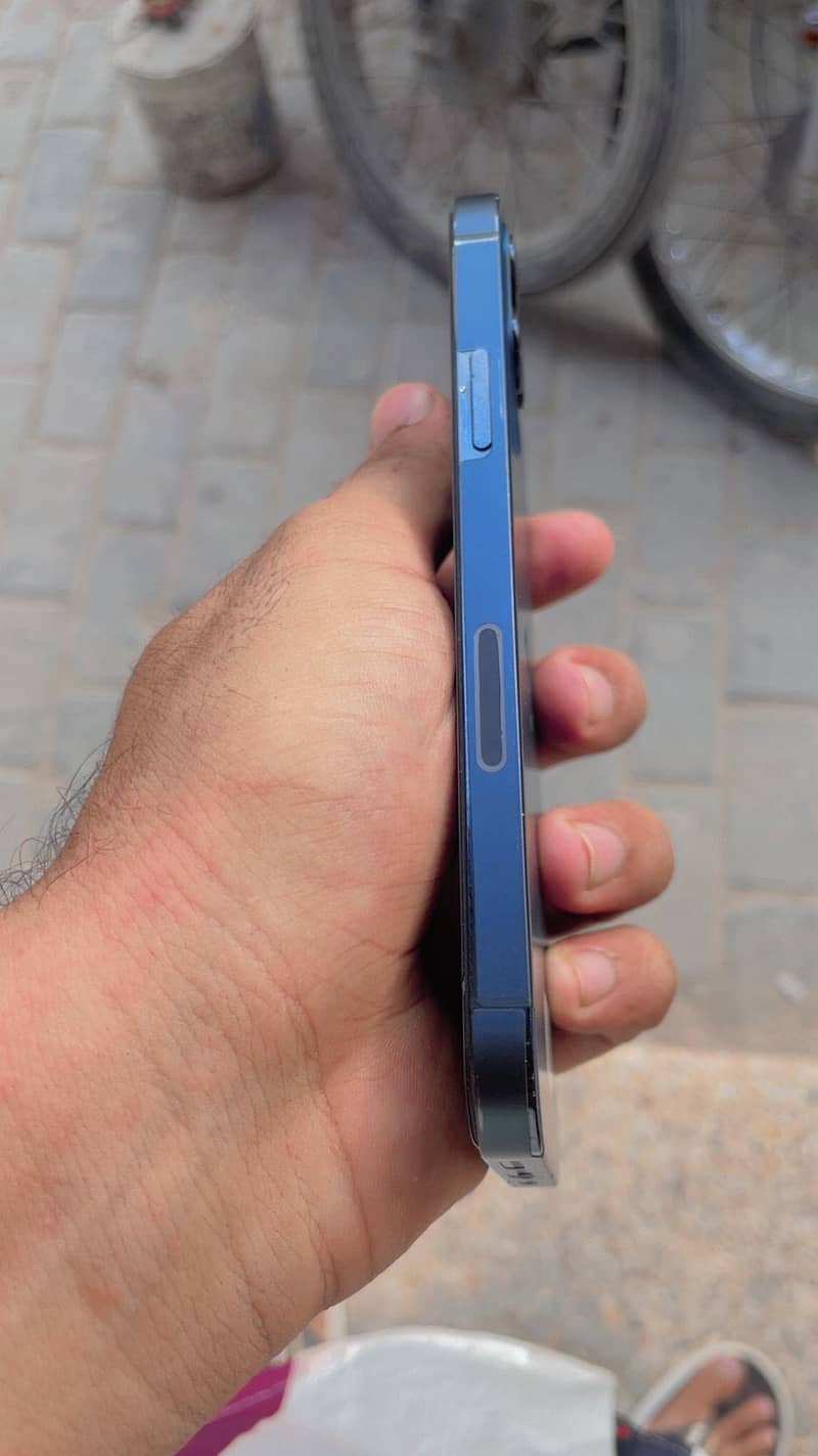 Iphone 12 pro 3