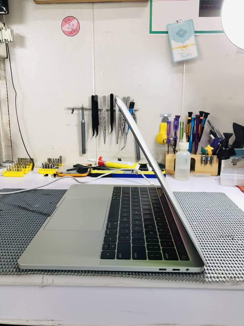 Macbook Pro 2018 2