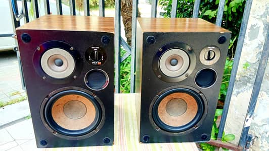 AIWA MODEL SC-51 LIKE KLIPSCH PARADIGM JBL BOSE KEF TANNOY