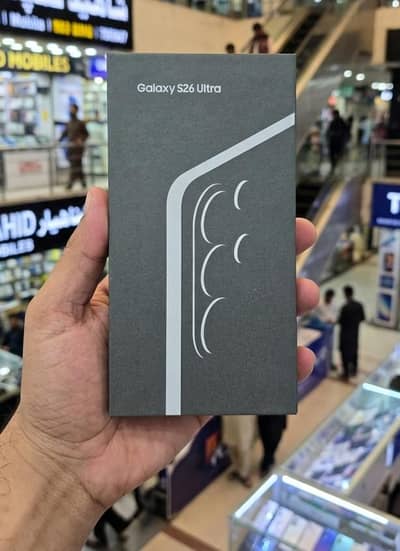 Samsung Mobile S26 Ultra box pack