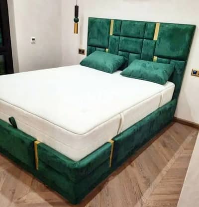 Double bed / bed set / wooden bed / bed / Furniture / King size bed